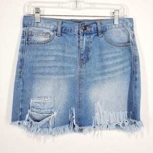 FOREVER 21 DISTRESSED DENIM SKIRT